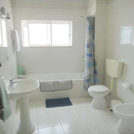 Apartamento Confortavel E Espacoso * 阿尔沃尔